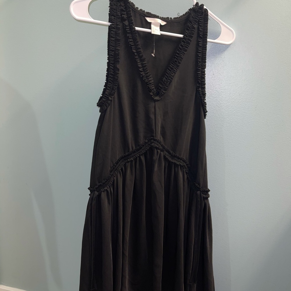 Brand new ruffle v- cut dress
